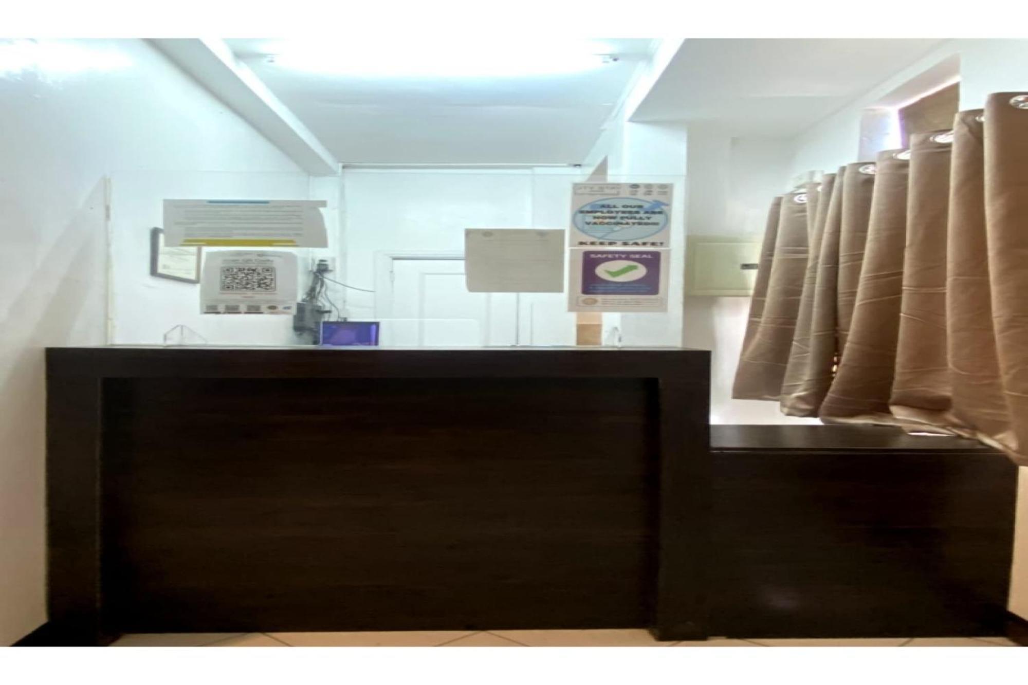 Oyo 857 City Stay Inns Makati Avenue Makati City Buitenkant foto