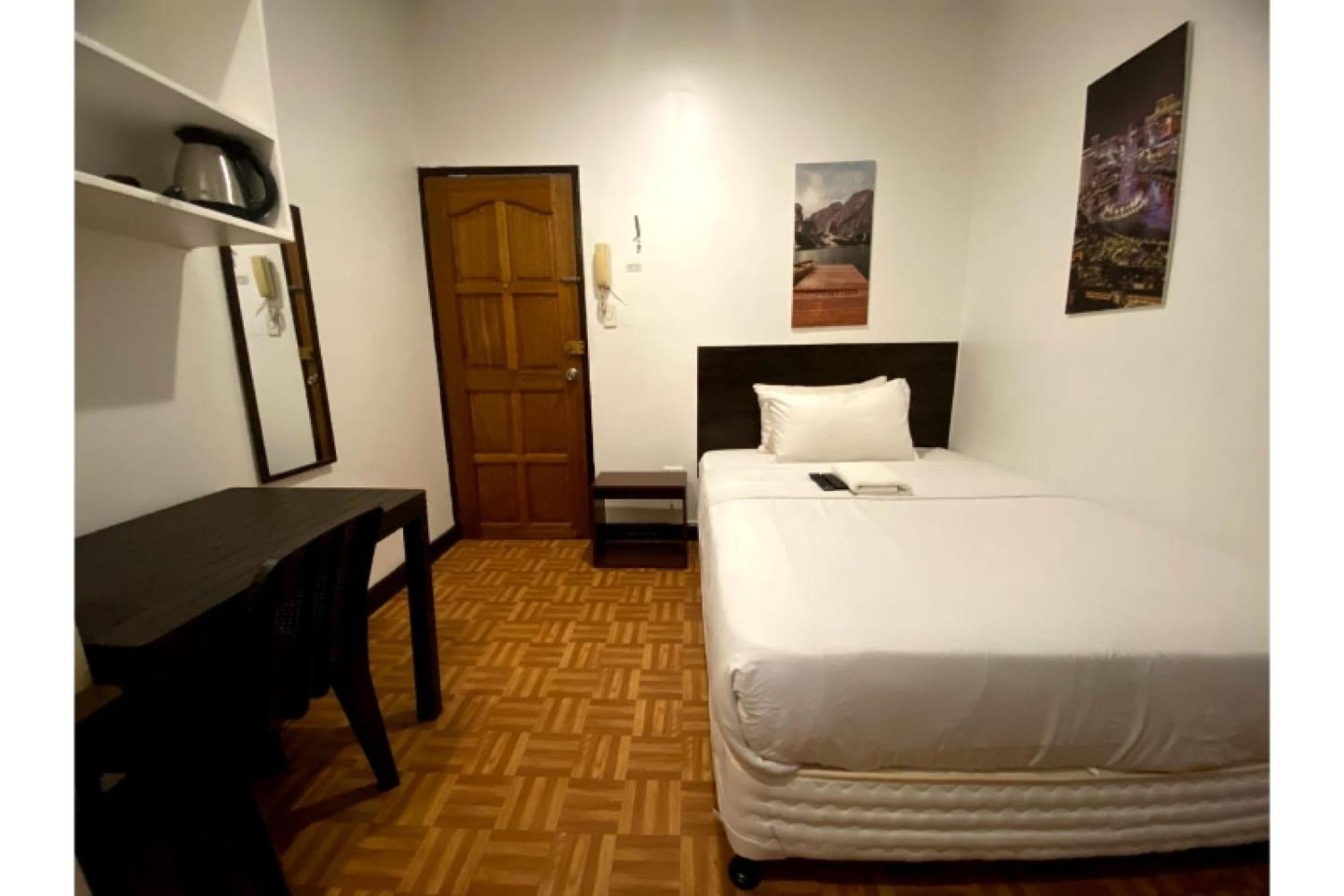 Oyo 857 City Stay Inns Makati Avenue Makati City Buitenkant foto